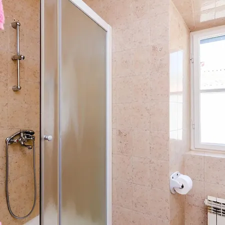 Lion - One Bedroom A1 Daire Zaton (Dubrovnik-Neretva)
